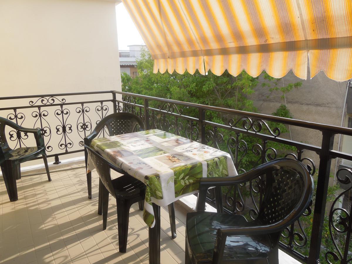 Sunshine Apartment Paralia Dionysiou Exterior photo